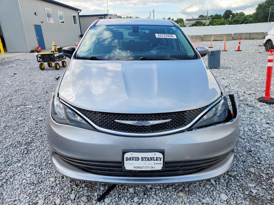 2017 CHRYSLER PACIFICA TOURING 5