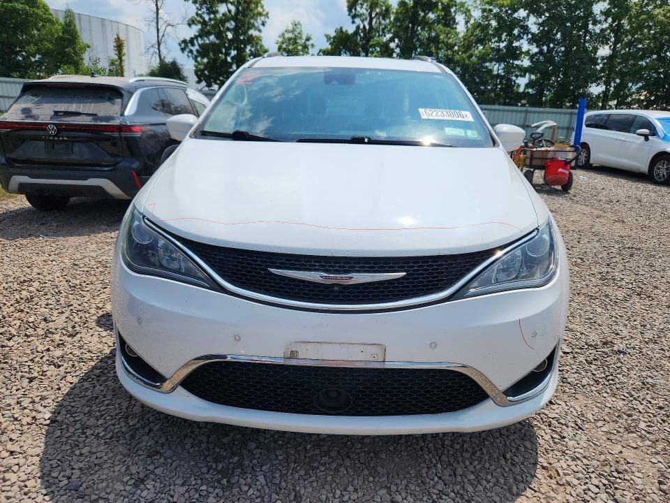 2018 CHRYSLER PACIFICA TOURING L 5