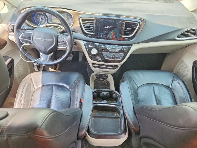 2018 CHRYSLER PACIFICA TOURING L 8