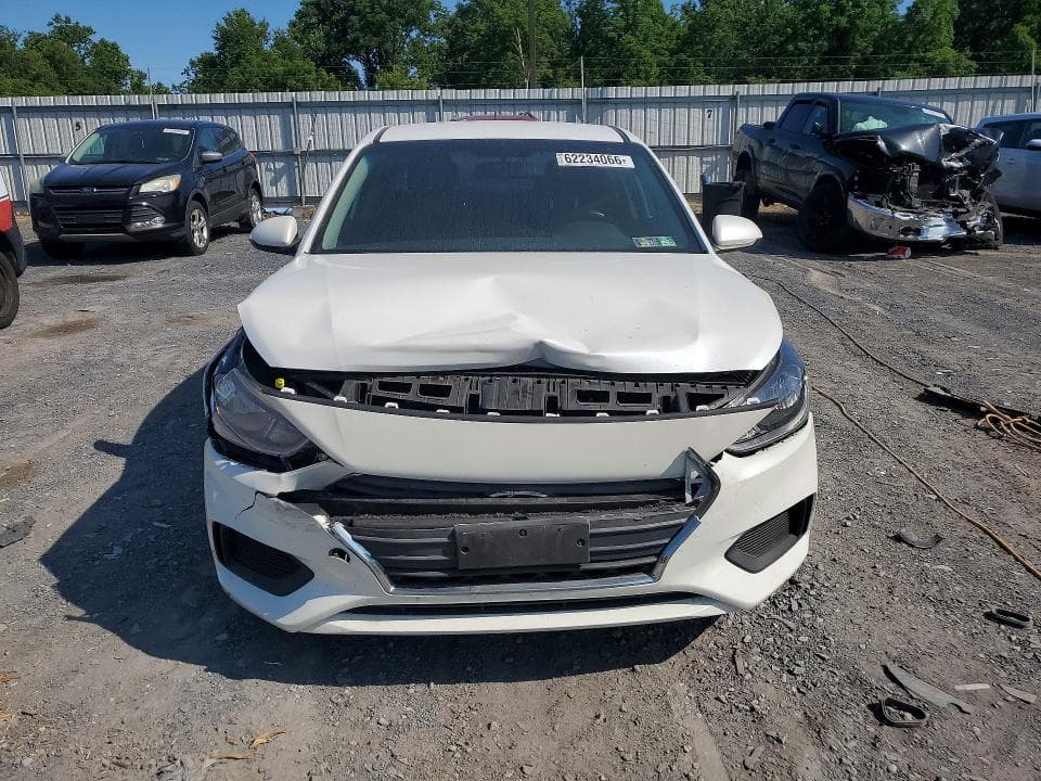 2018 HYUNDAI ACCENT SE 5