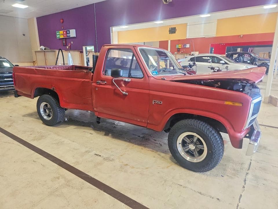 1985 FORD F150 4
