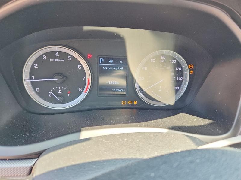 2018 HYUNDAI SONATA SE 9