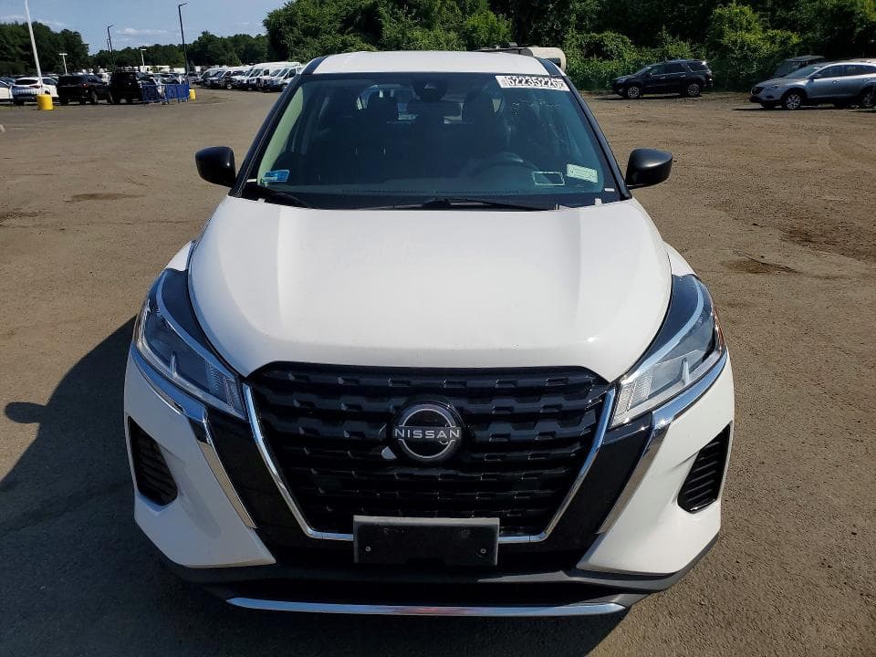 2023 NISSAN KICKS S 5