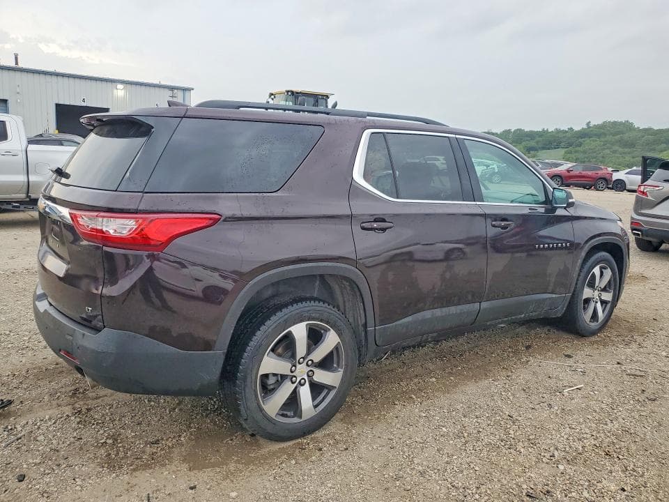 2021 CHEVROLET TRAVERSE LT 3