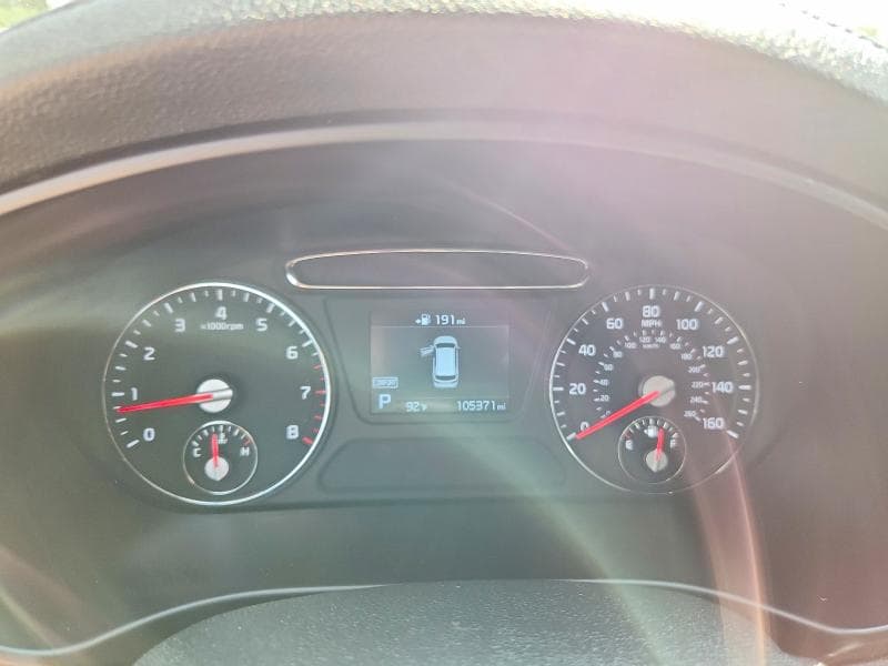 2019 KIA SORENTO LX V6 9