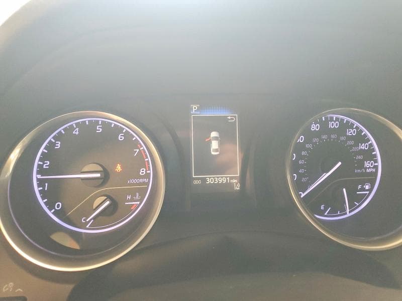 2018 TOYOTA CAMRY SE SE 9