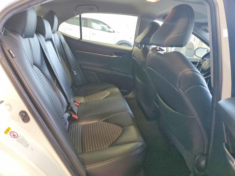 2018 TOYOTA CAMRY SE SE 10