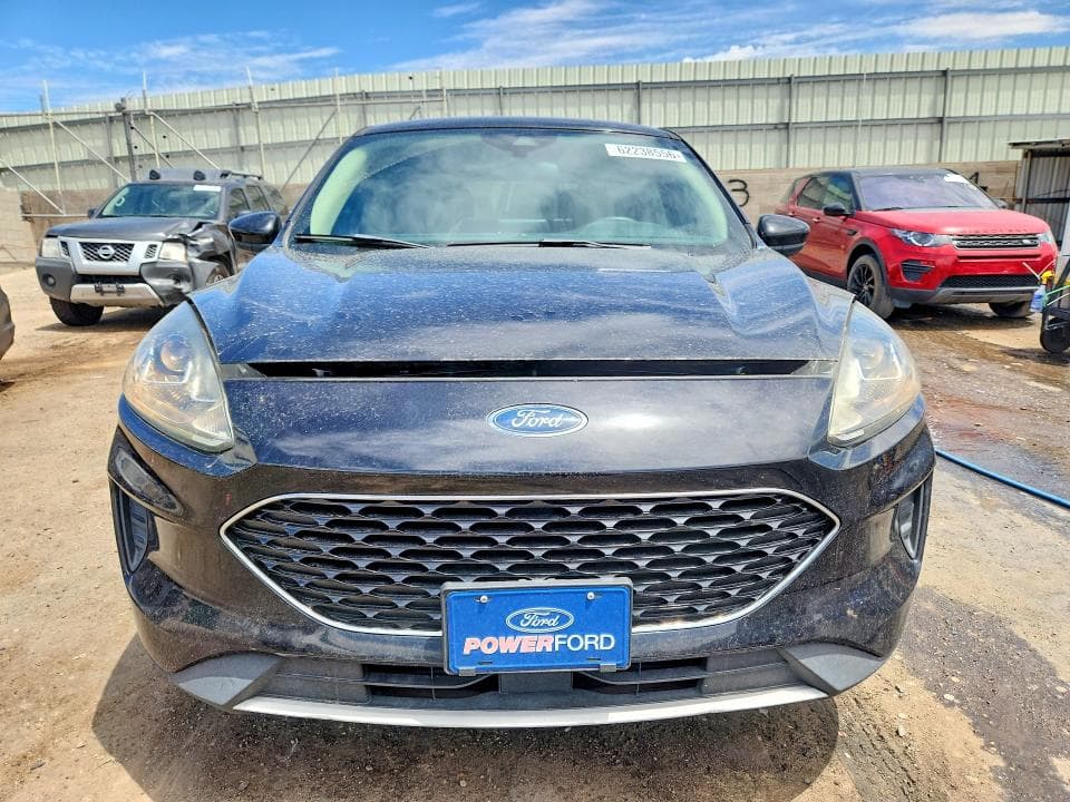 2020 FORD ESCAPE SE 5