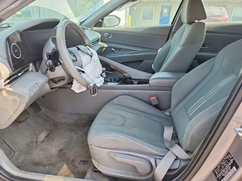 2023 HYUNDAI ELANTRA SEL 7