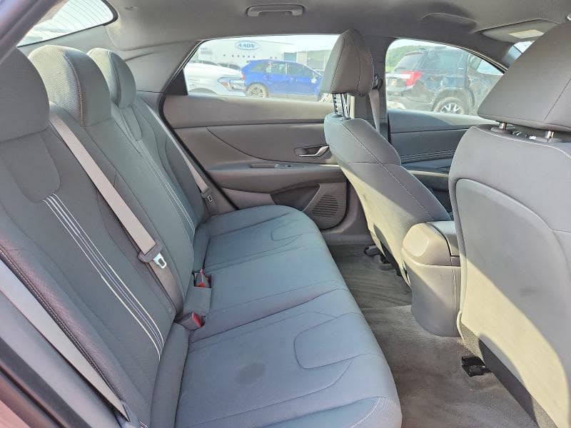 2023 HYUNDAI ELANTRA SEL 10