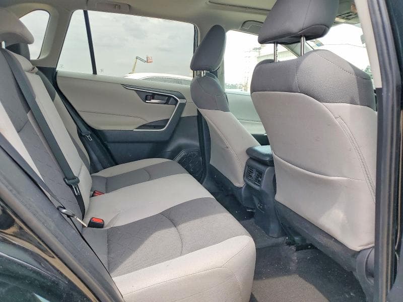 2020 TOYOTA RAV4 11