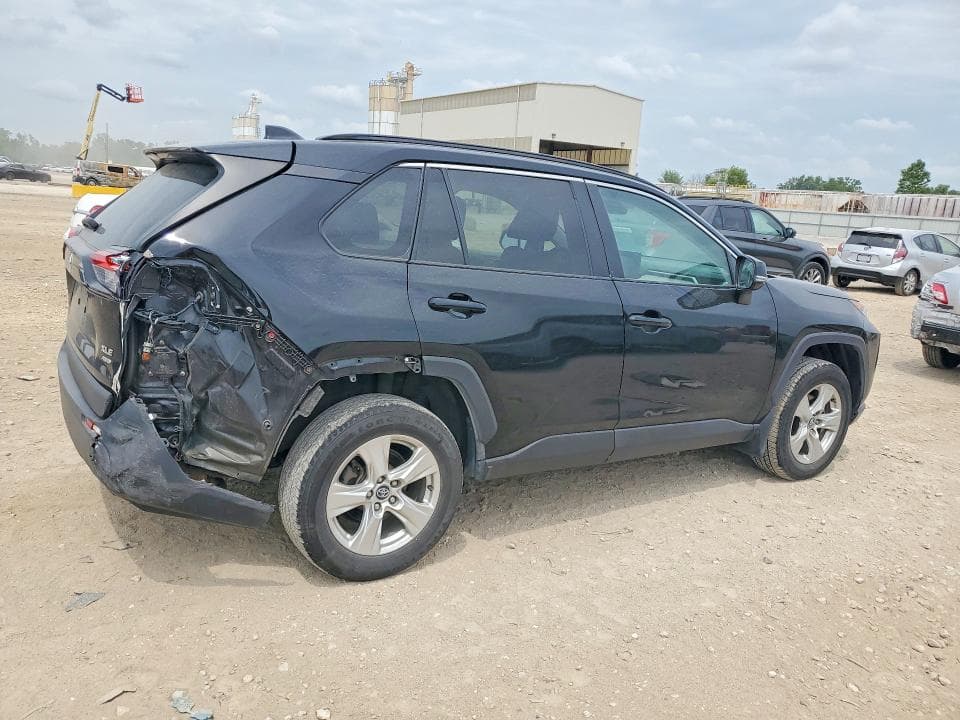 2020 TOYOTA RAV4 3