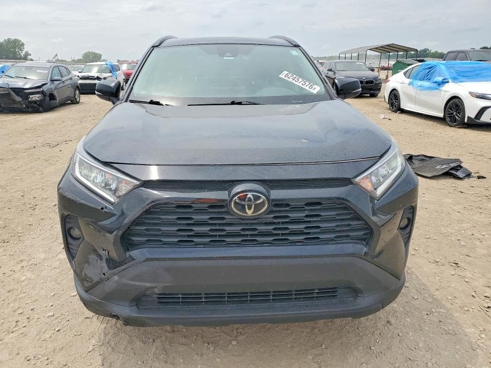 2020 TOYOTA RAV4 5