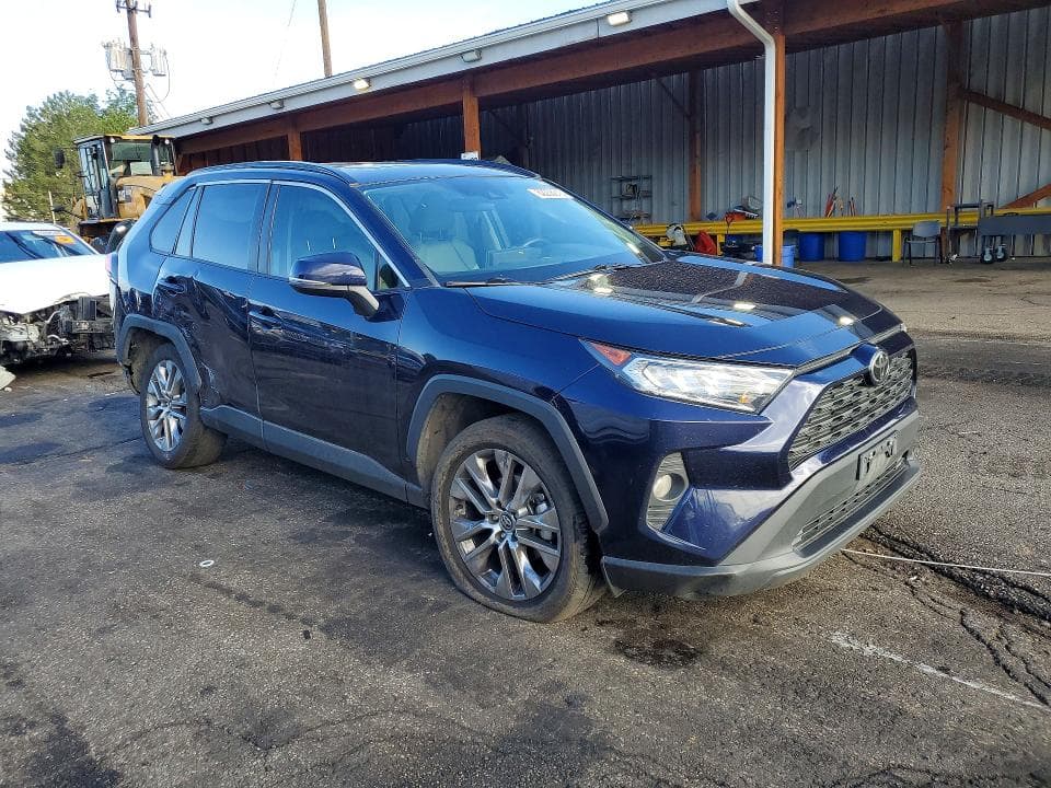 2021 TOYOTA RAV4 XLE PREMIUM 4