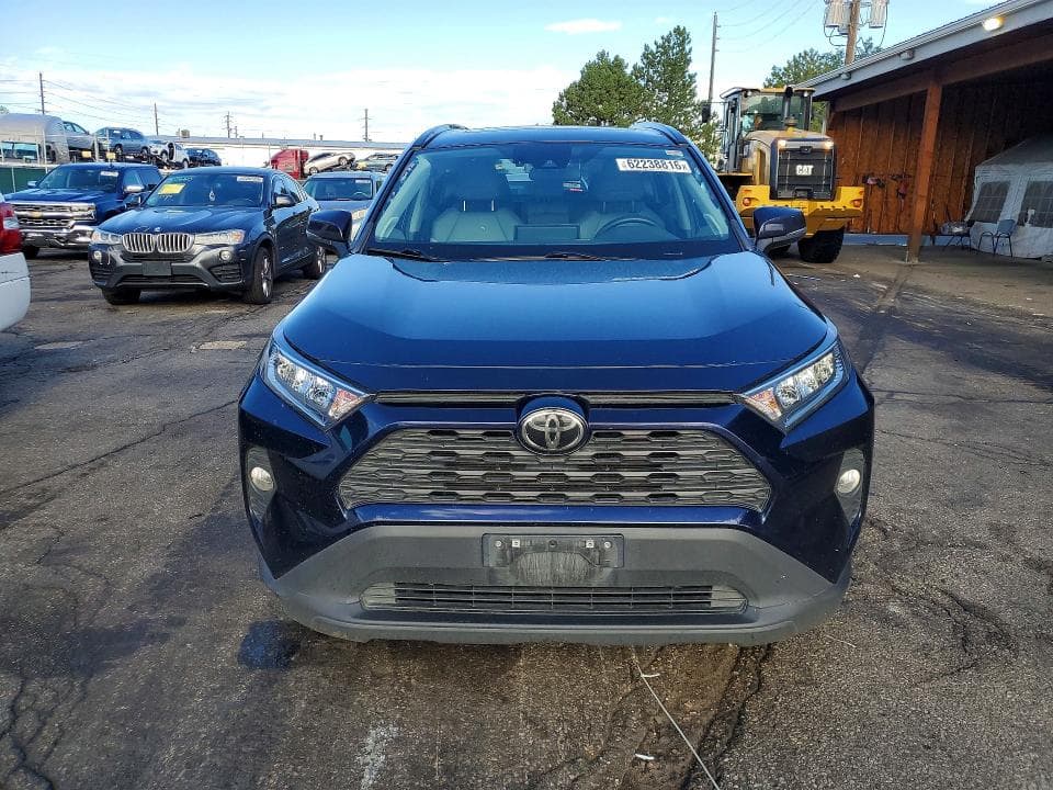 2021 TOYOTA RAV4 XLE PREMIUM 5