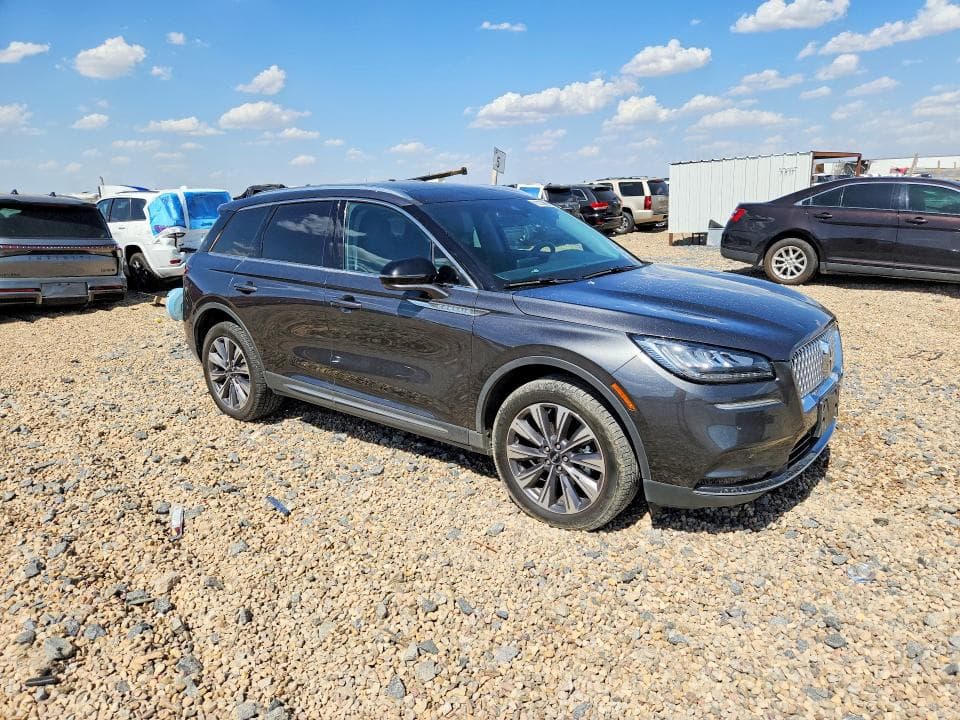 2020 LINCOLN CORSAIR RESERVE 4