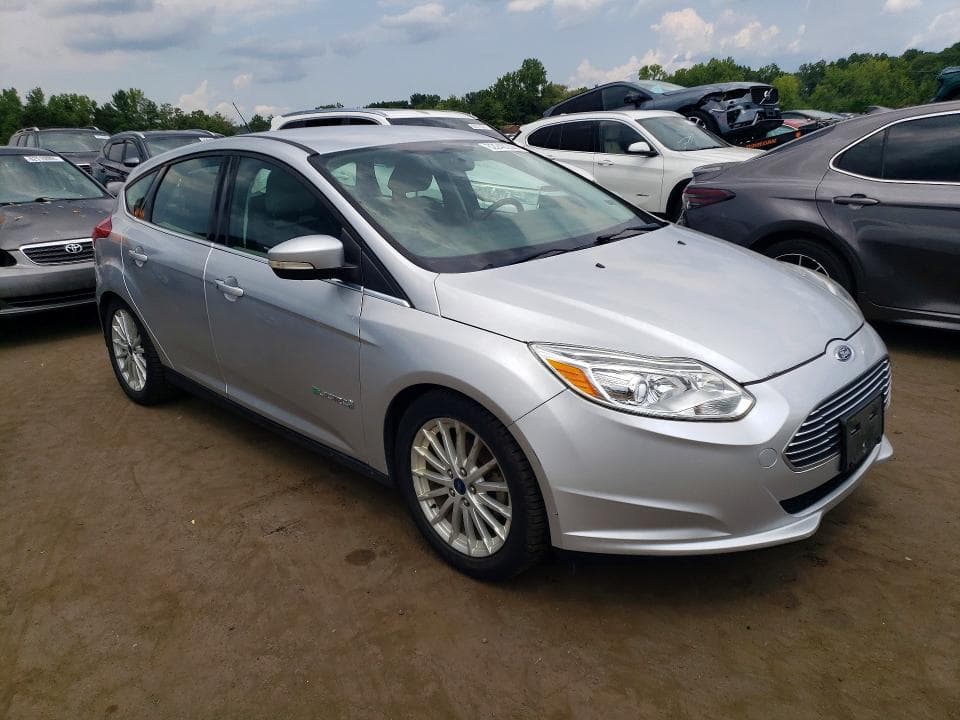 2017 FORD FOCUS BEV 4