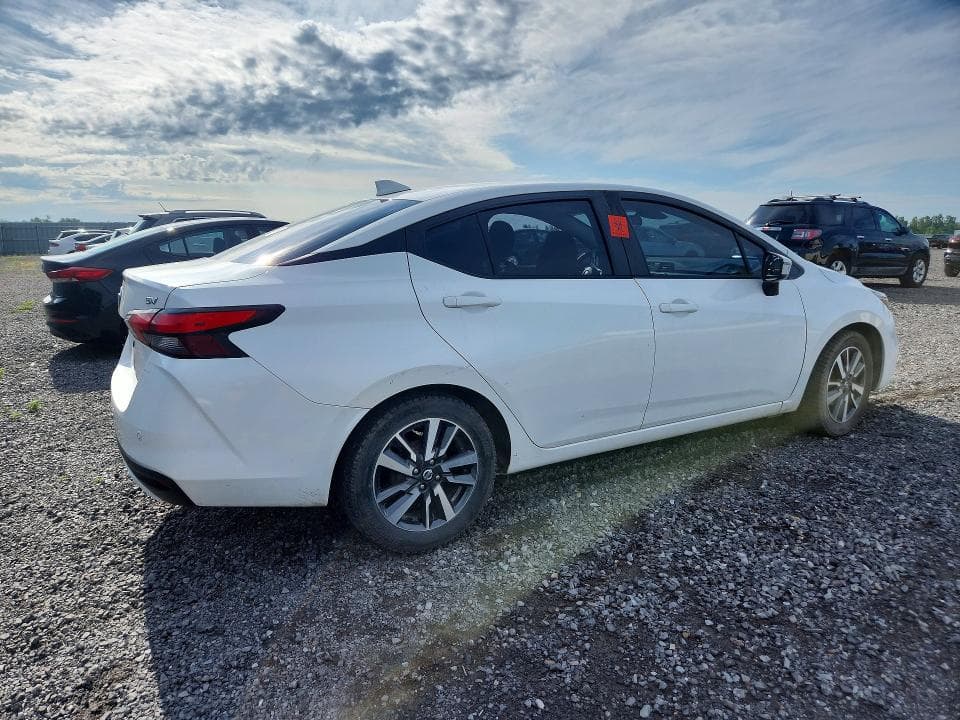 2021 NISSAN VERSA SV 3