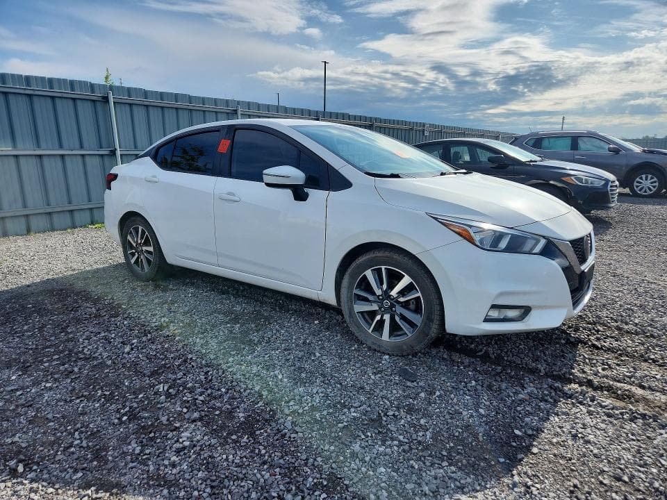 2021 NISSAN VERSA SV 4