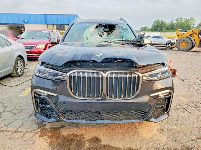 2022 BMW X7 M50I 5