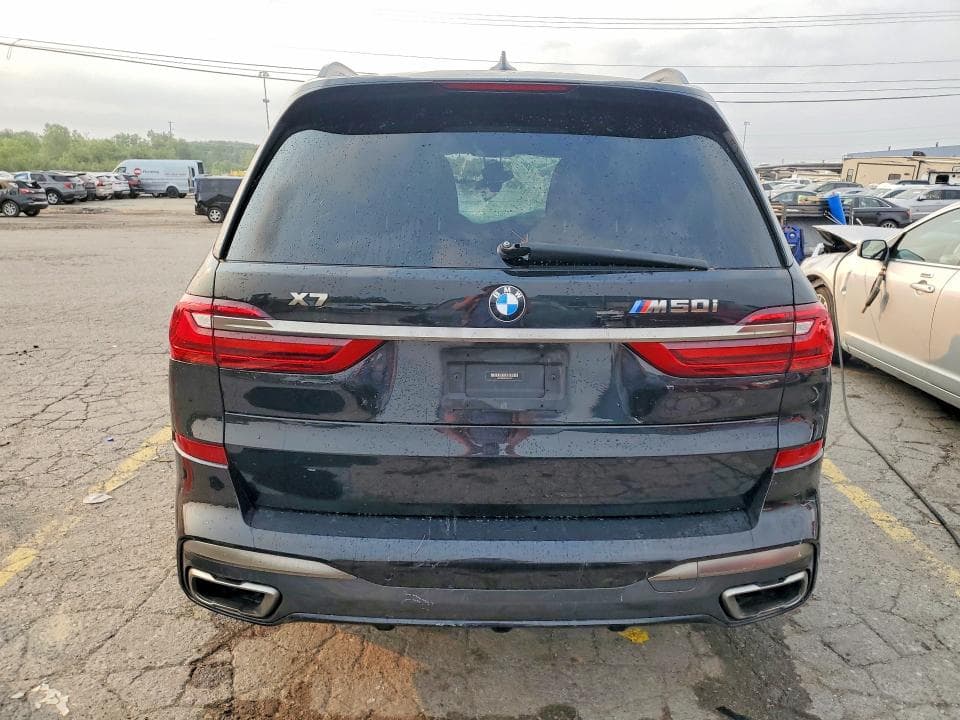 2022 BMW X7 M50I 6