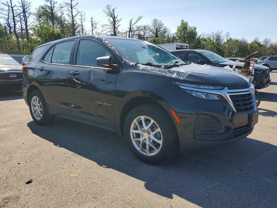 2023 CHEVROLET EQUINOX LS 4