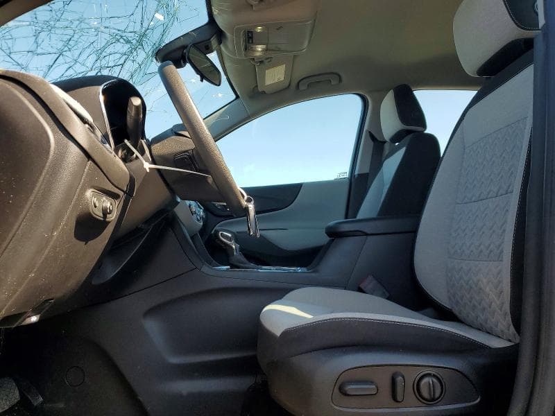 2023 CHEVROLET EQUINOX LS 7