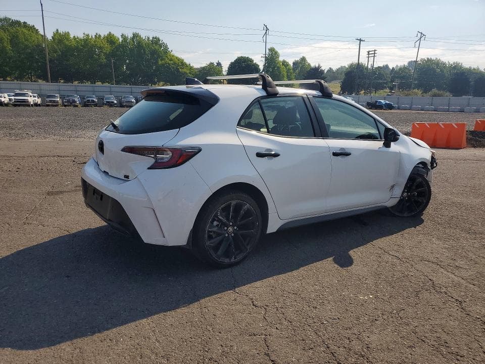 2022 TOYOTA COROLLA HATCHBACK SE NIGHTSHADE EDITION 3