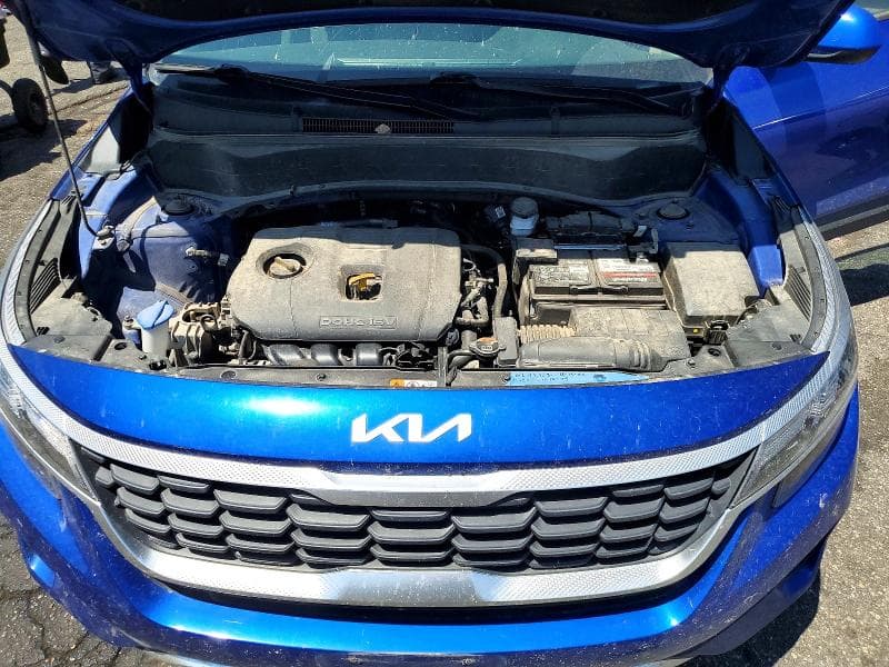 2022 KIA SELTOS LX 11