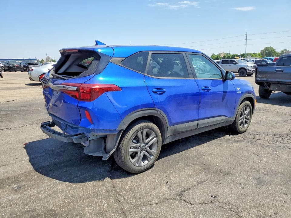 2022 KIA SELTOS LX 3