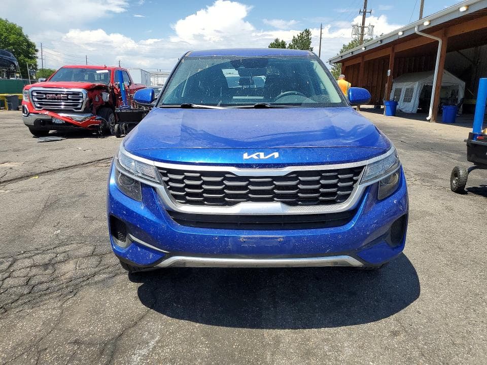 2022 KIA SELTOS LX 5