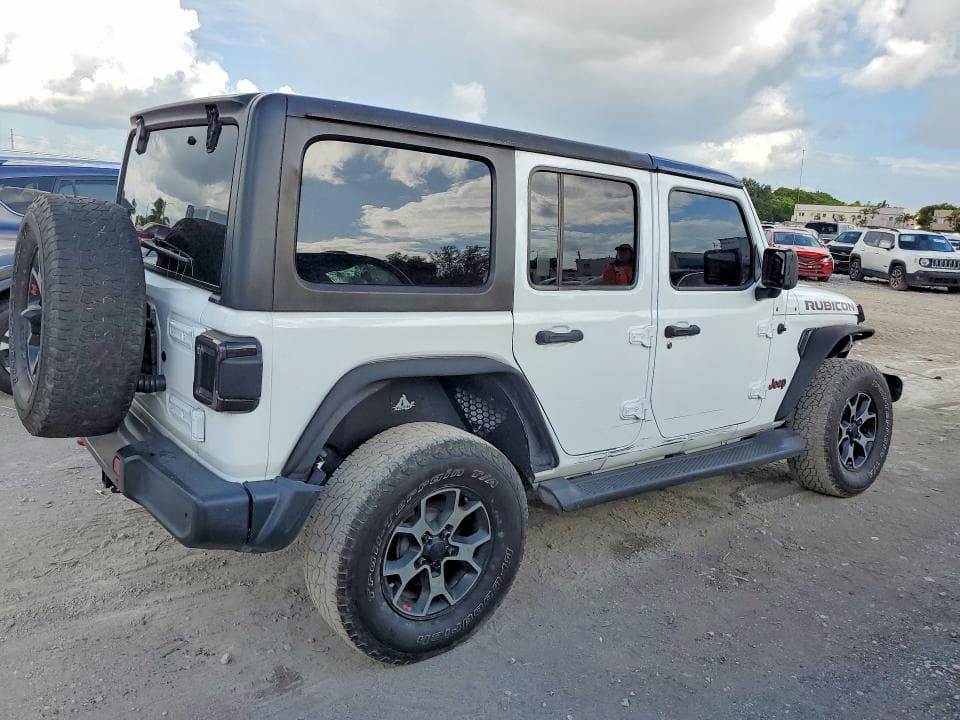 2019 JEEP WRANGLER UNLIMITED SAHARA 3