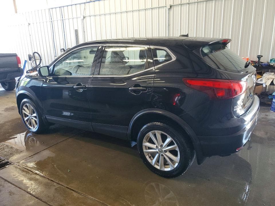 2018 NISSAN ROGUE SPORT S 2