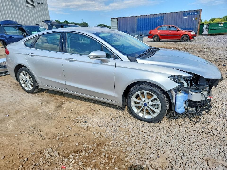 2019 FORD FUSION TITANIUM 4