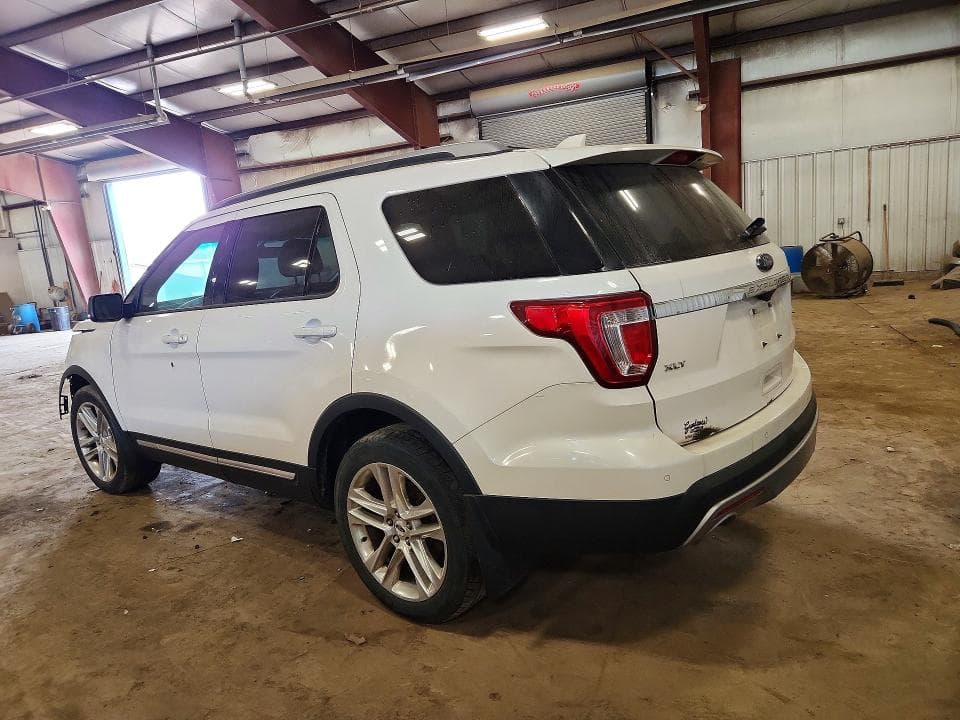 2017 FORD EXPLORER XLT 2