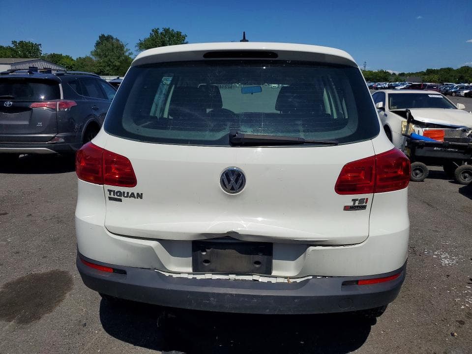 2017 VOLKSWAGEN TIGUAN S 6