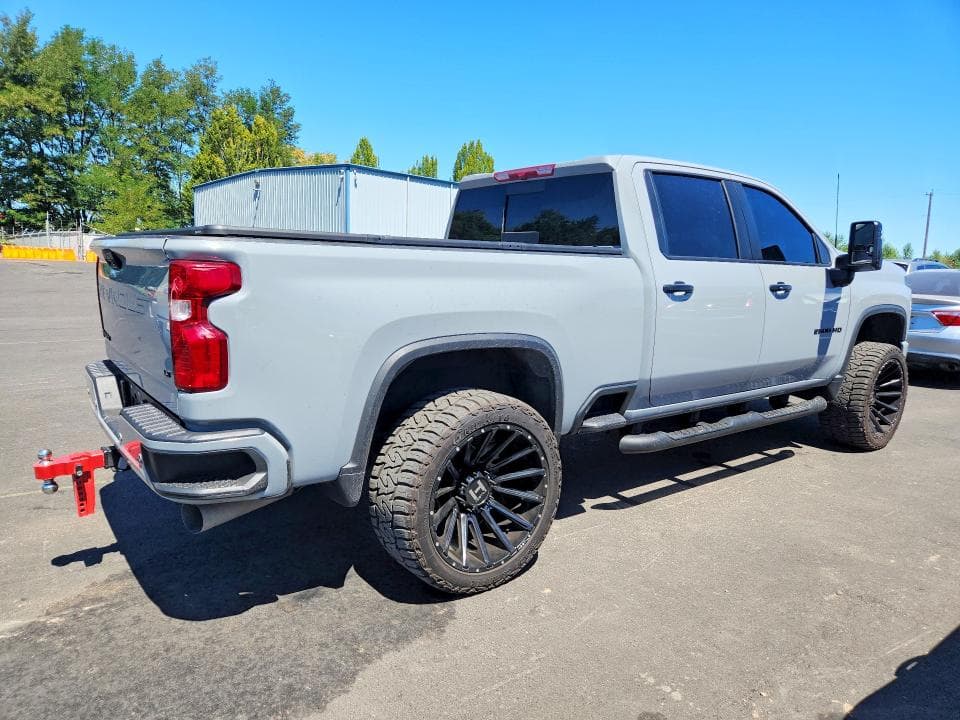 2024 CHEVROLET SILVERADO K2500 HEAVY DUTY LT 3