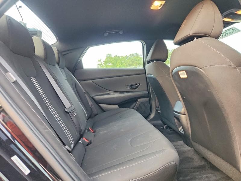 2025 HYUNDAI ELANTRA SEL SPORT 10