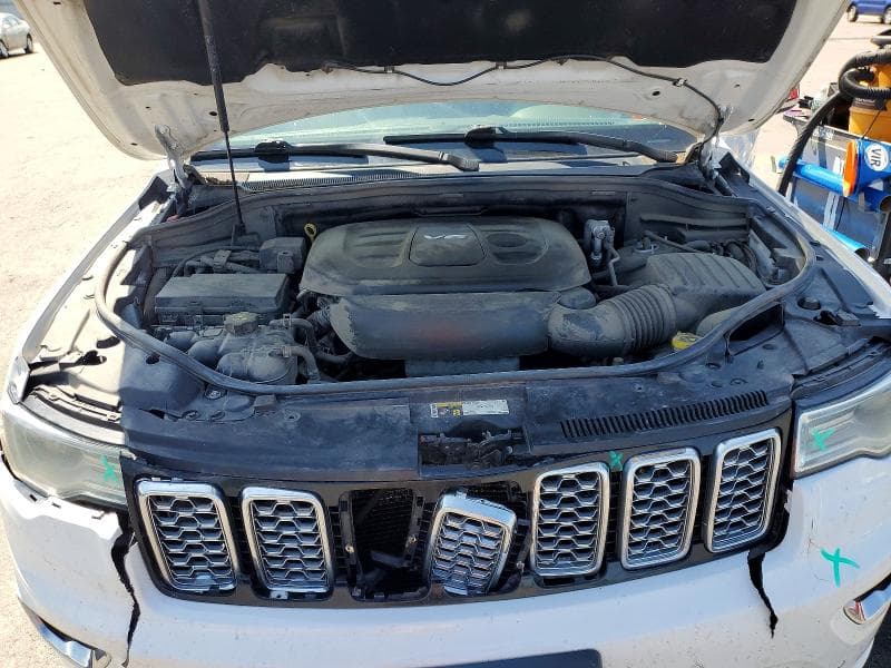 2019 JEEP GRAND CHEROKEE OVERLAND 11