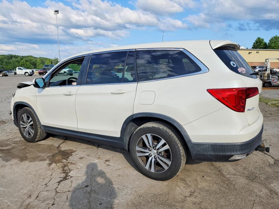 2018 HONDA PILOT EX 2