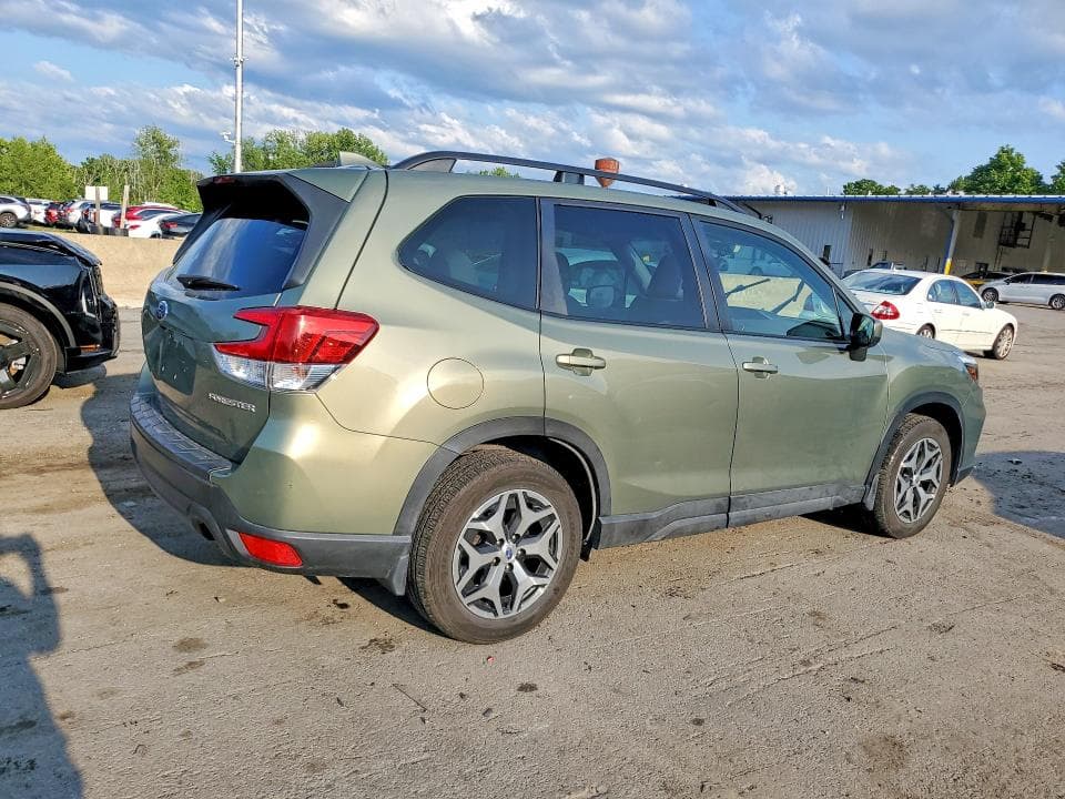 2020 SUBARU FORESTER PREMIUM 3