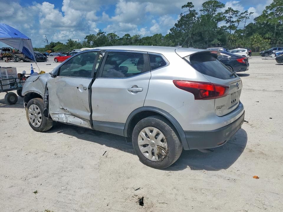2018 NISSAN ROGUE SPORT S 2