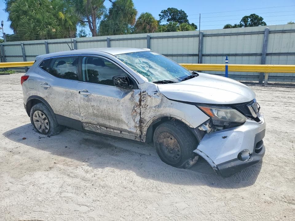 2018 NISSAN ROGUE SPORT S 4