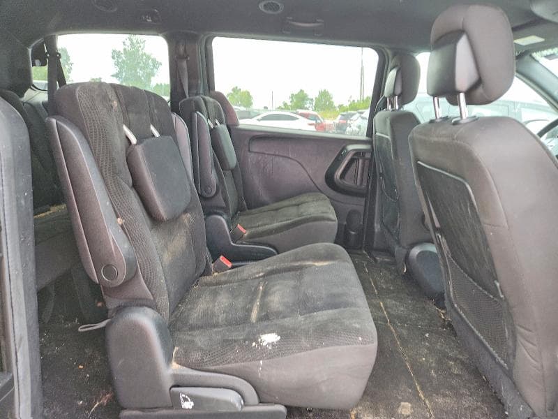 2018 DODGE GRAND CARAVAN SE 11