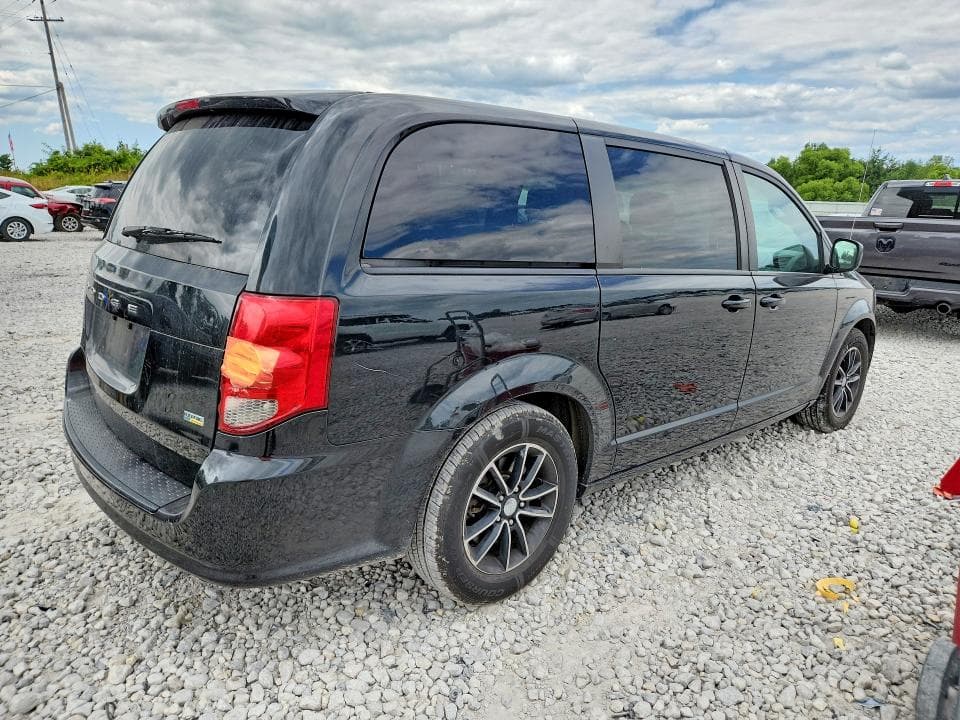 2018 DODGE GRAND CARAVAN SE 3