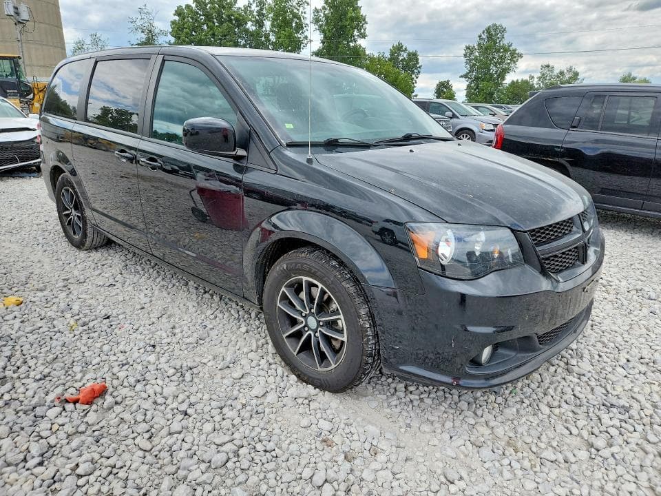 2018 DODGE GRAND CARAVAN SE 4