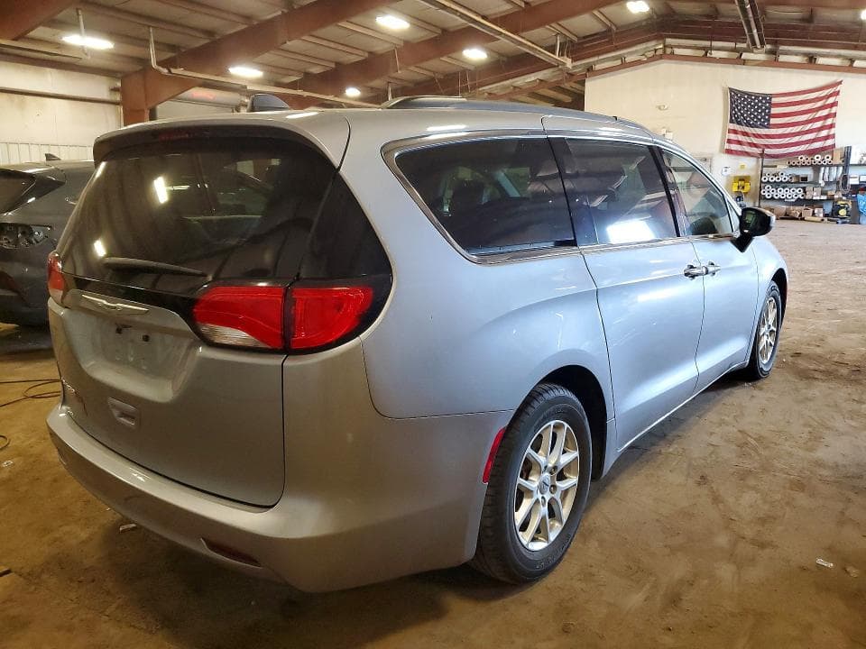 2021 CHRYSLER VOYAGER LXI 3