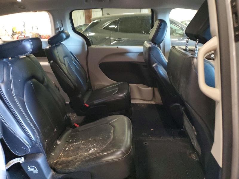 2021 CHRYSLER VOYAGER LXI 10