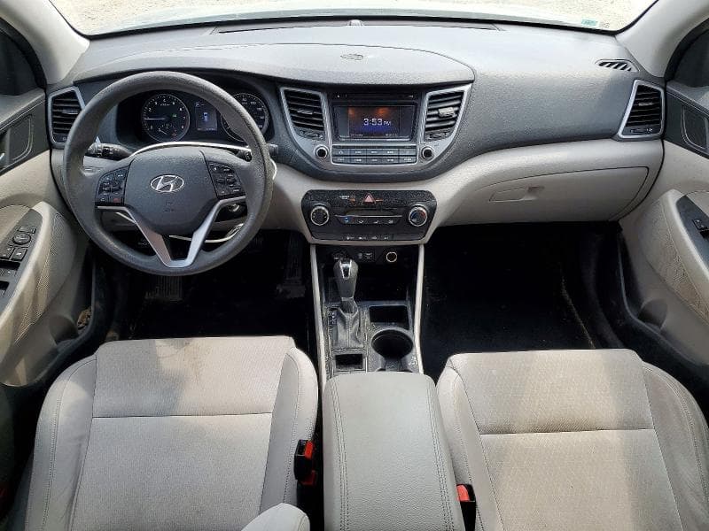 2017 HYUNDAI TUCSON SE 8