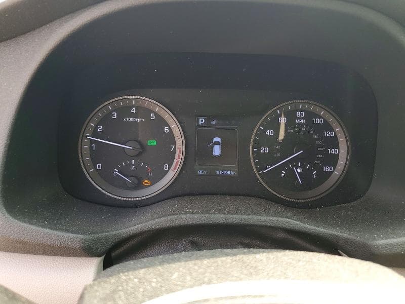 2017 HYUNDAI TUCSON SE 9